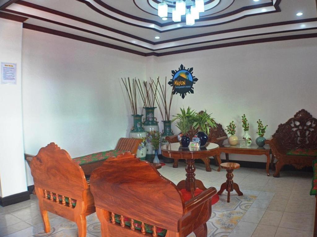 Mayon Backpackers Hostel Legazpi City Exteriör bild