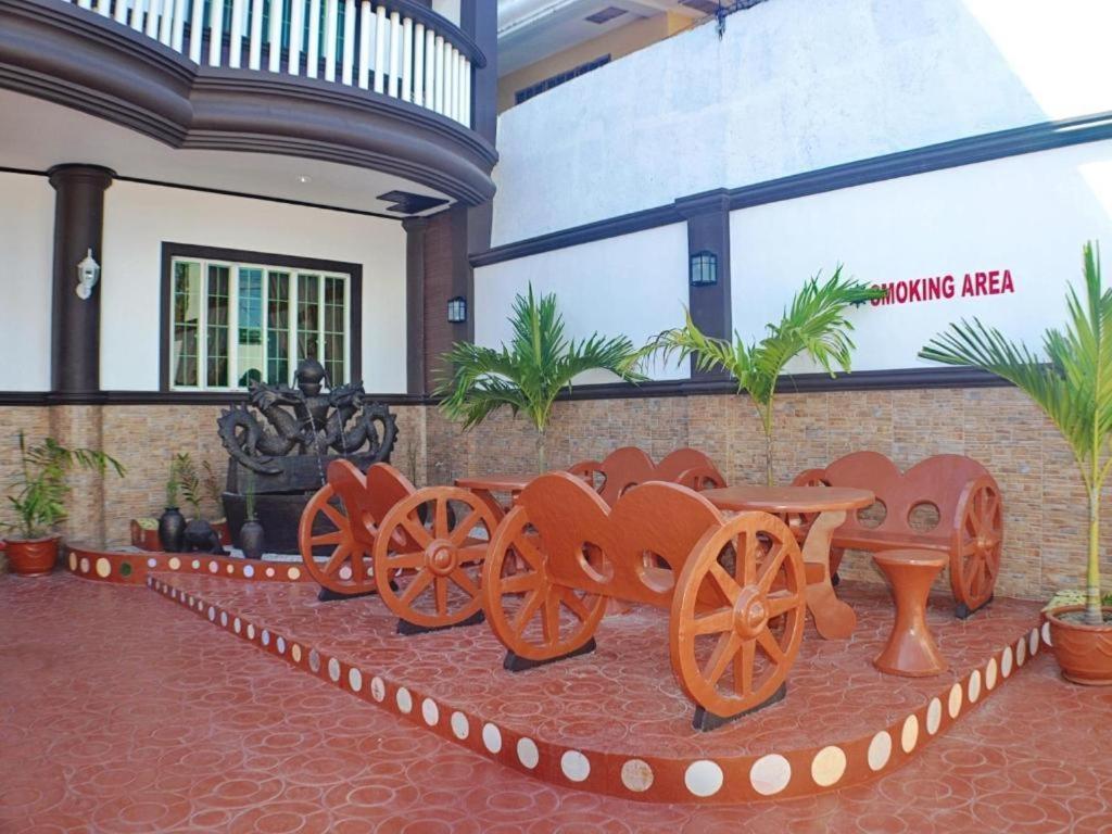 Mayon Backpackers Hostel Legazpi City Exteriör bild