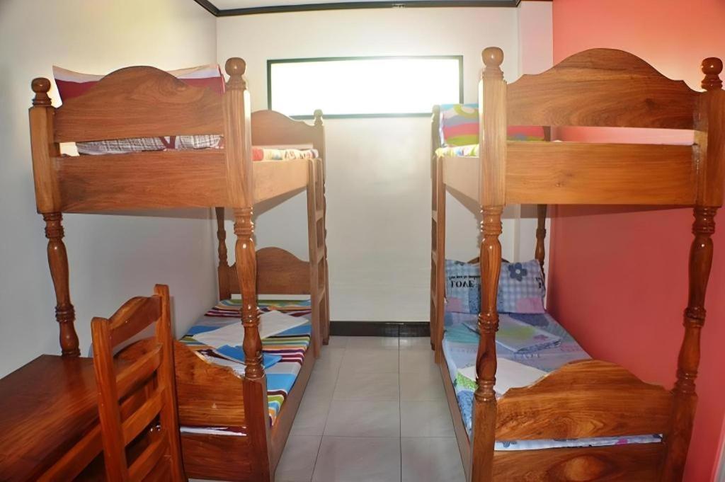 Mayon Backpackers Hostel Legazpi City Exteriör bild