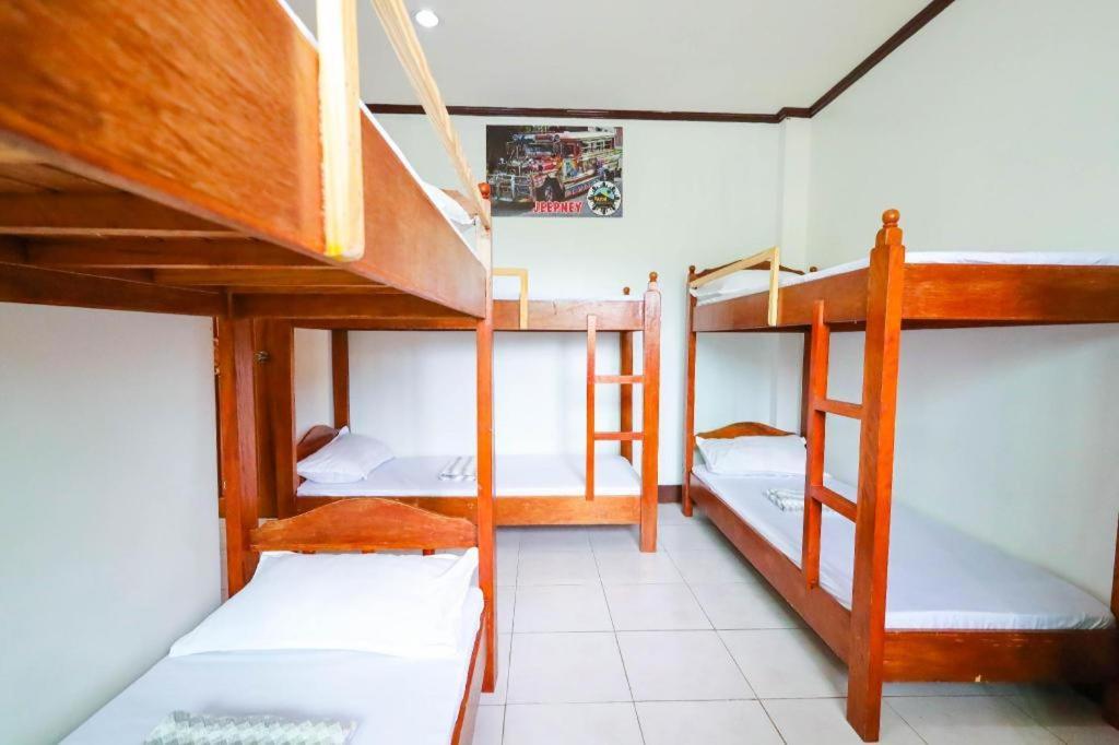 Mayon Backpackers Hostel Legazpi City Exteriör bild